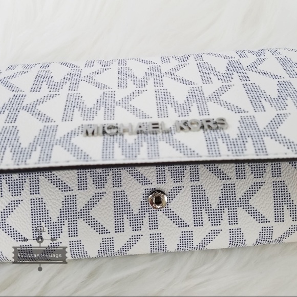 Michael Kors Jet set Carryall Wallet navy Vanilla - Picture 5 of 6